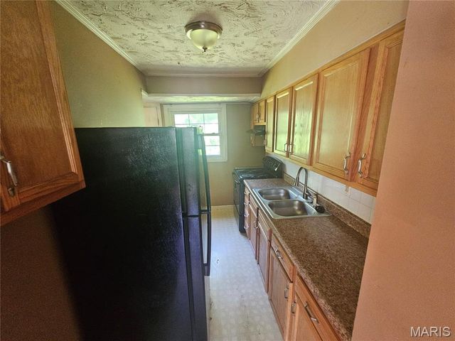 10308 Galloway Drive, St Louis, MO 63137