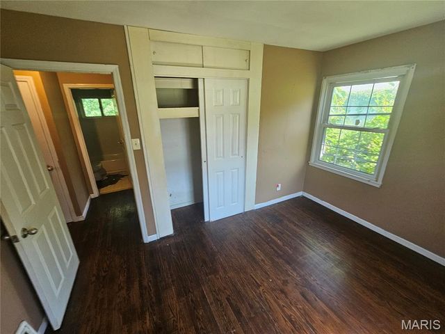 10308 Galloway Drive, St Louis, MO 63137