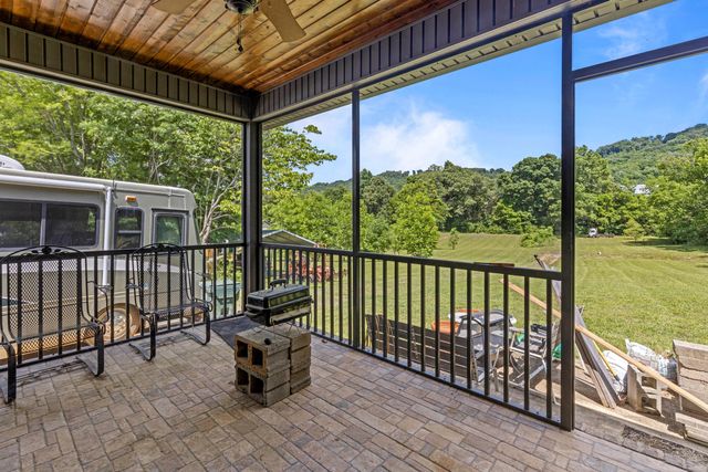 352 Tennessee Street, Ringgold, GA 30736