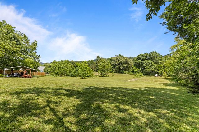 352 Tennessee Street, Ringgold, GA 30736