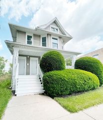 1509 Saint Charles Road, Maywood, IL 60153