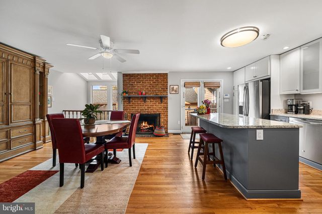 7308 AYNSLEY LN, Mclean, VA 22102