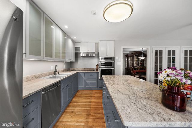 7308 AYNSLEY LN, Mclean, VA 22102