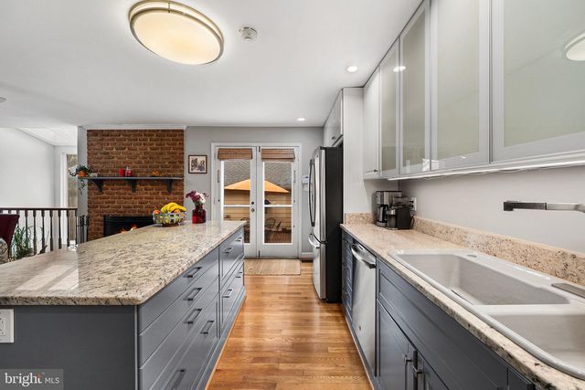 7308 AYNSLEY LN, Mclean, VA 22102