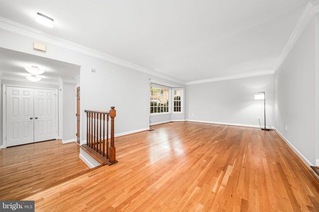 7308 AYNSLEY LN, Mclean, VA 22102