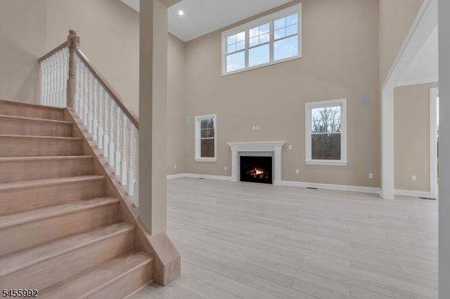 270 Berger St, Franklin Twp., NJ 08873