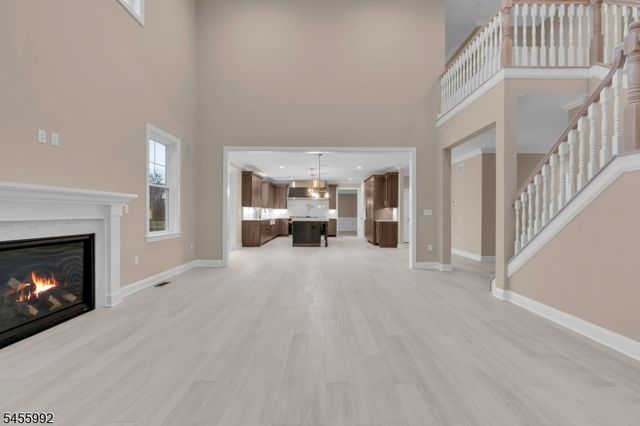 270 Berger St, Franklin Twp., NJ 08873