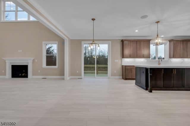 270 Berger St, Franklin Twp., NJ 08873