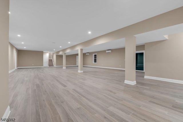 270 Berger St, Franklin Twp., NJ 08873