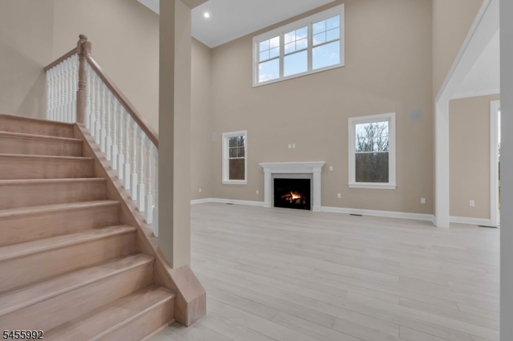 270 Berger St, Franklin Twp., NJ 08873 — photo 2