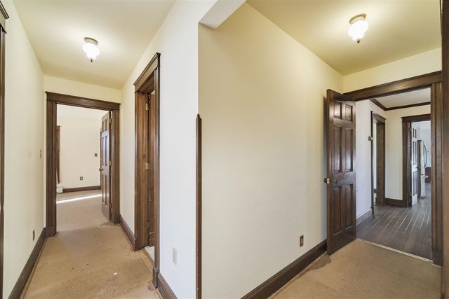 714 Harbor Drive, Manistee, MI 49660