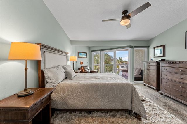 128 MARCDALE BOULEVARD, Indian Rocks Beach, FL 33785