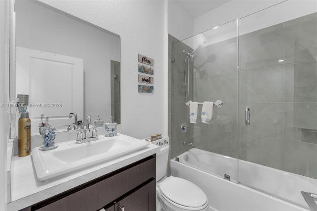 465 NE 5th Pl 465, Florida City, FL 33034