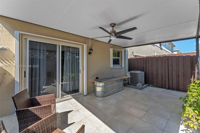 465 NE 5th Pl 465, Florida City, FL 33034