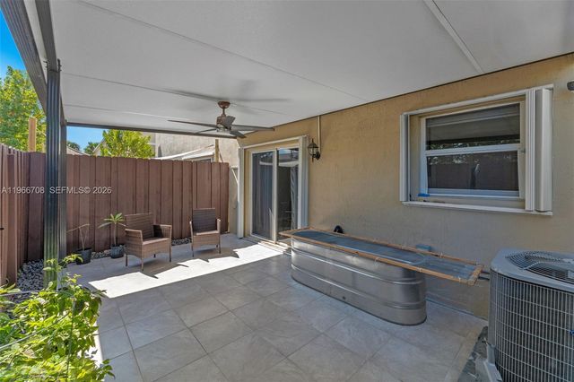 465 NE 5th Pl 465, Florida City, FL 33034