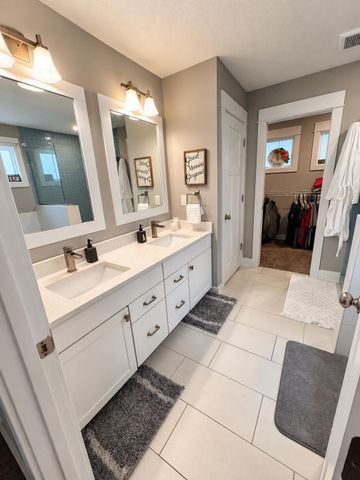 17155 Birchview Drive, Nunica, MI 49448