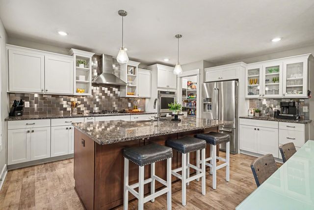 17155 Birchview Drive, Nunica, MI 49448