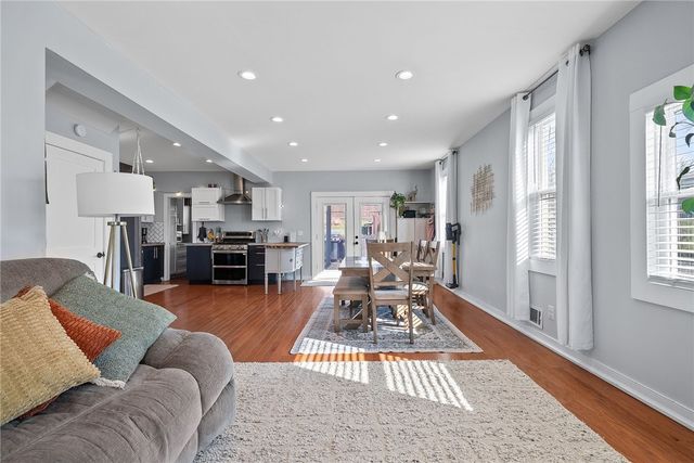 449 Elwyn Ave, Springdale Boro, PA 15144