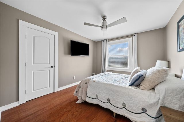 449 Elwyn Ave, Springdale Boro, PA 15144