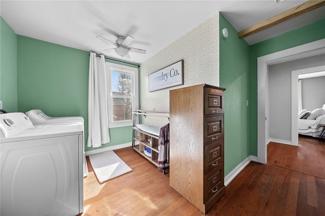 449 Elwyn Ave, Springdale Boro, PA 15144