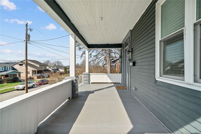 449 Elwyn Ave, Springdale Boro, PA 15144