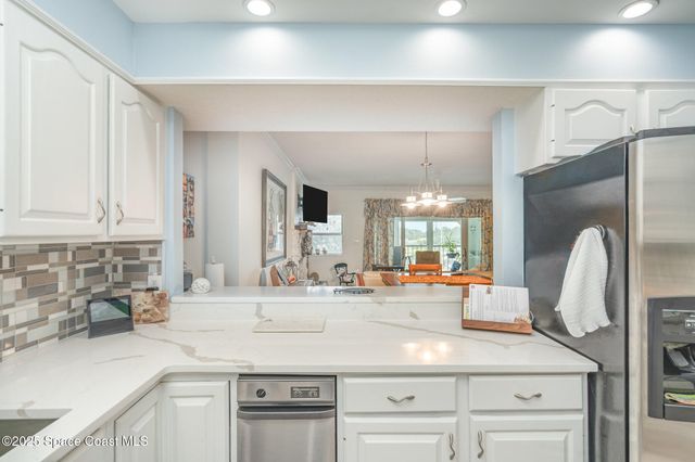 905 N Harbor City Boulevard 303, Melbourne, FL 32935