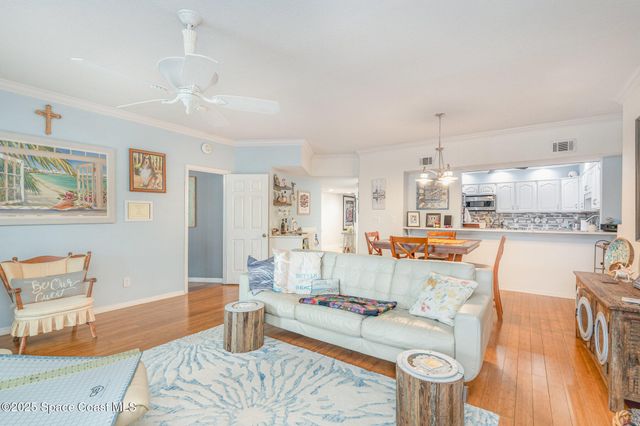 905 N Harbor City Boulevard 303, Melbourne, FL 32935