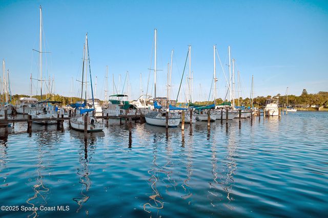 905 N Harbor City Boulevard 303, Melbourne, FL 32935