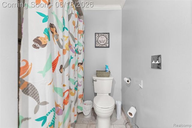 41594 Harvard Drive, Sterling Heights, MI 48313