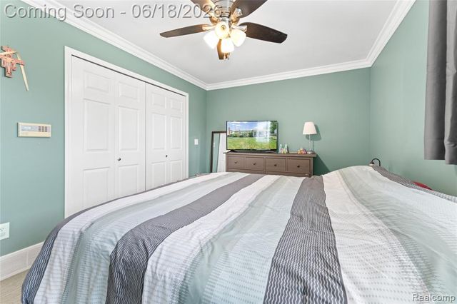 41594 Harvard Drive, Sterling Heights, MI 48313