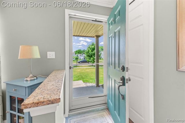 41594 Harvard Drive, Sterling Heights, MI 48313