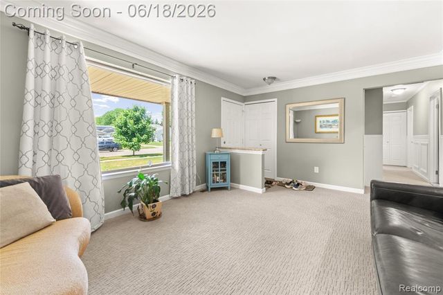 41594 Harvard Drive, Sterling Heights, MI 48313