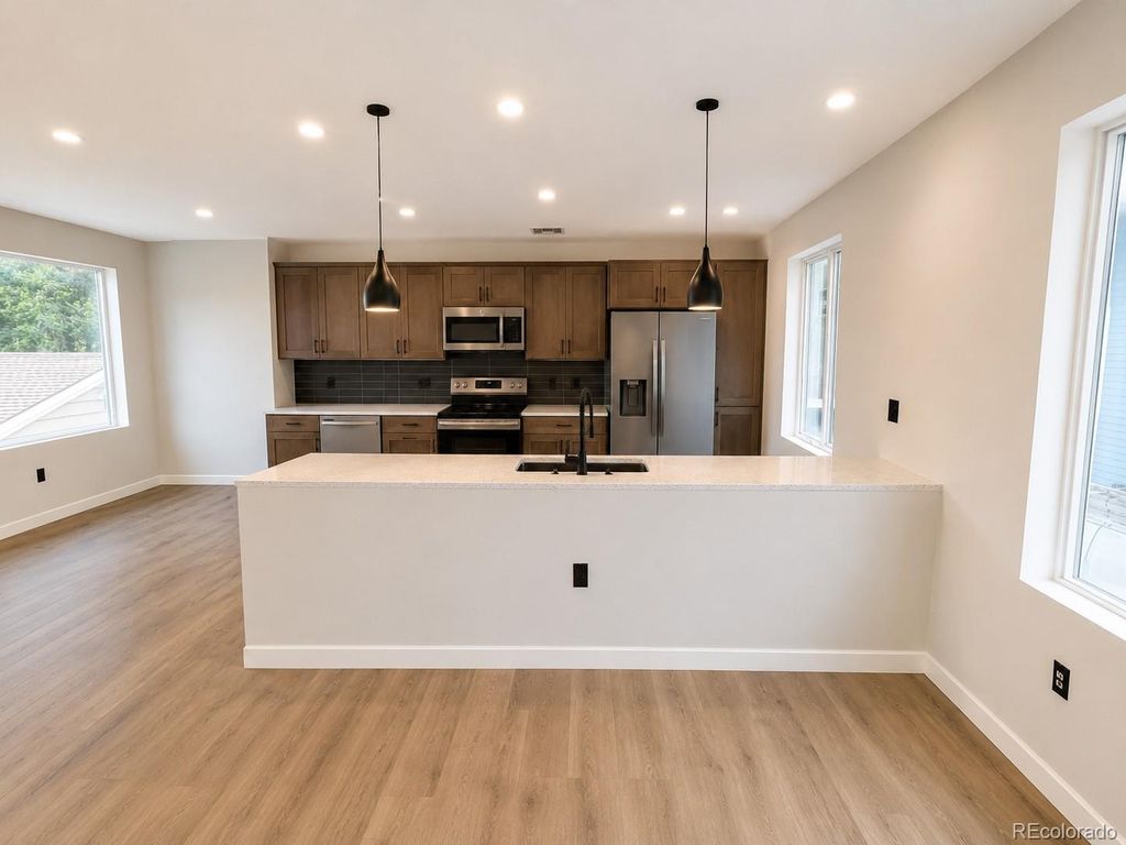 1578 Kendall St, Lakewood, CO 80214