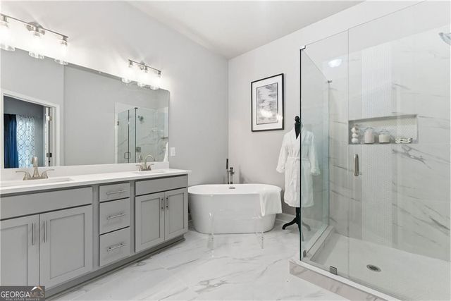 3370 Sarah Trail 6, Decatur, GA 30032