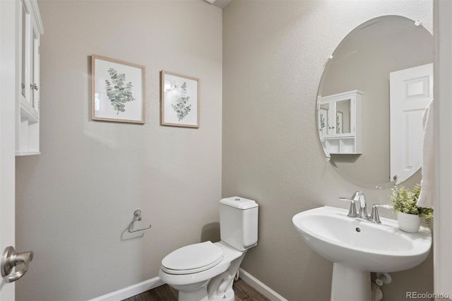 23877 E Rocky Top Avenue, Aurora, CO 80016
