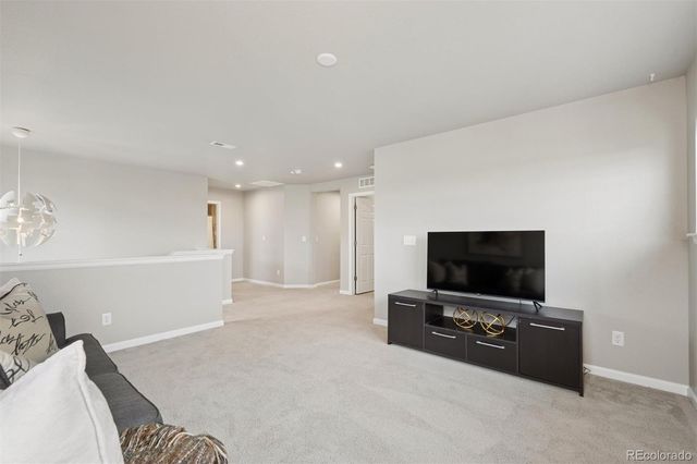 23877 E Rocky Top Avenue, Aurora, CO 80016