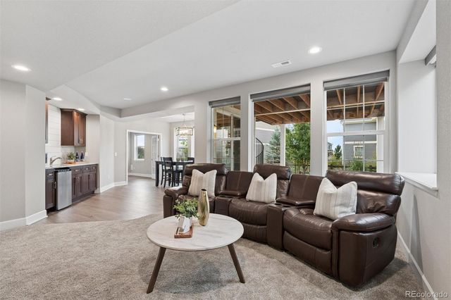 23877 E Rocky Top Avenue, Aurora, CO 80016