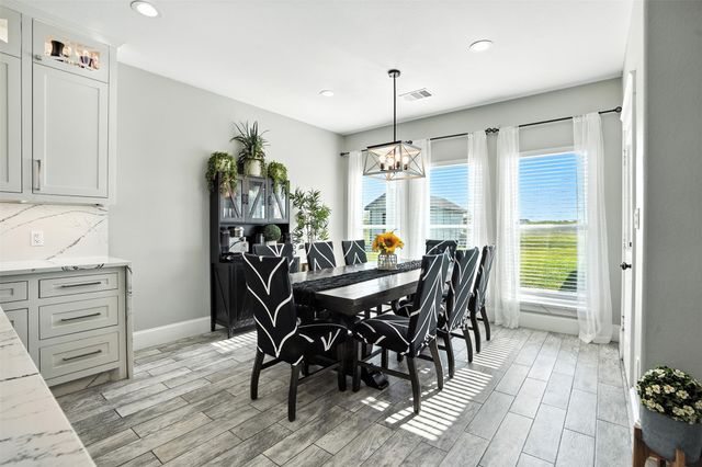 7271 Michelle Point, Krum, TX 76249