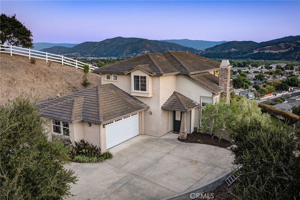 Image 7 of property listing at 421 Via Corona, Buellton, CA 93427