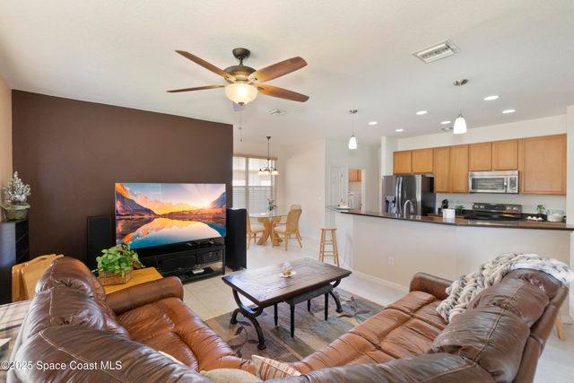 113 Wading Bird Circle SW, Palm Bay, FL 32908