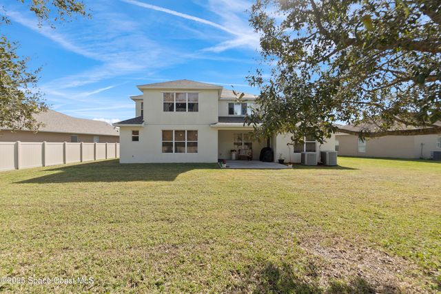 113 Wading Bird Circle SW, Palm Bay, FL 32908