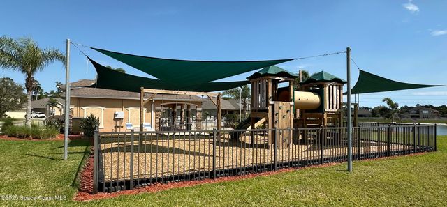 113 Wading Bird Circle SW, Palm Bay, FL 32908