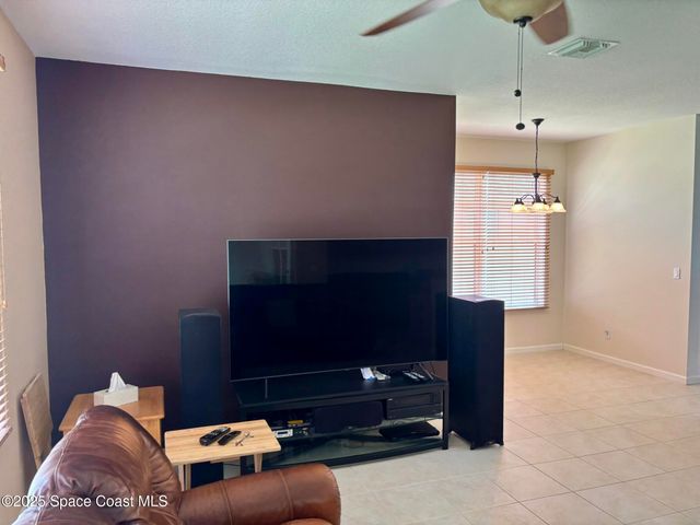 113 Wading Bird Circle SW, Palm Bay, FL 32908