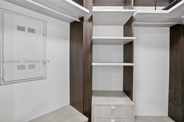 801 S Miami Ave 2805, Miami, FL 33130