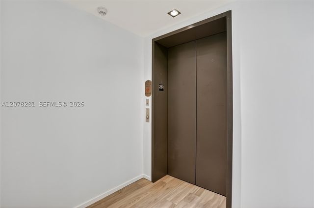 801 S Miami Ave 2805, Miami, FL 33130