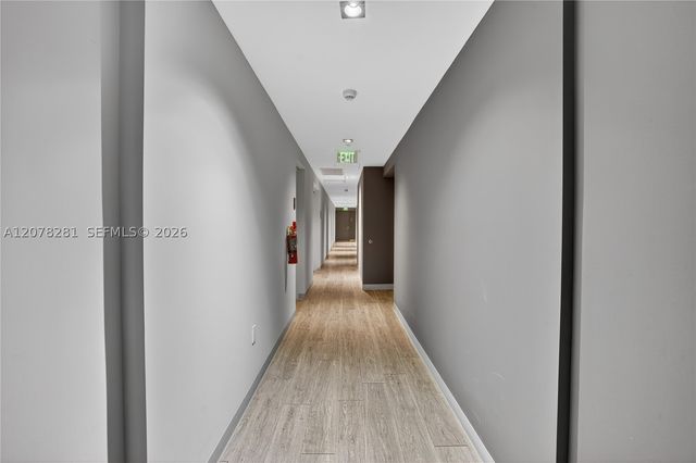 801 S Miami Ave 2805, Miami, FL 33130