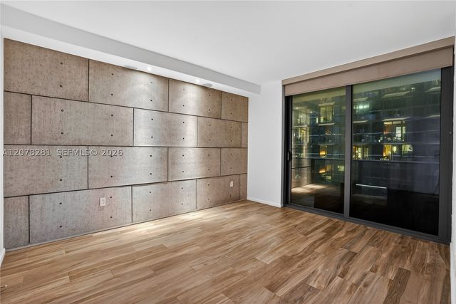 801 S Miami Ave 2805, Miami, FL 33130