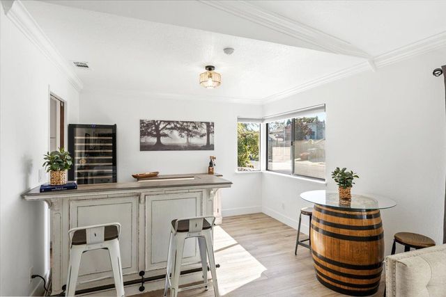 1902 Larkin Dr, Roseville, CA 95661