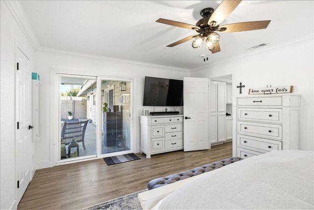 1902 Larkin Dr, Roseville, CA 95661