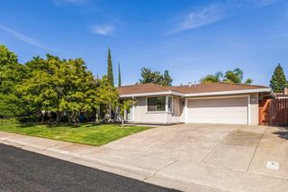 1902 Larkin Dr, Roseville, CA 95661
